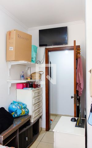 Apartamento à venda com 138m², 4 quartos e 2 vagas Apartamento à venda com 138m², 4 quartos e 2 vagasQuarto 1