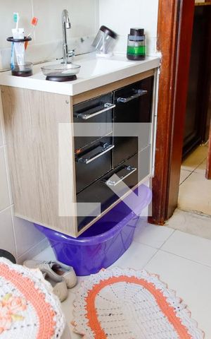Apartamento à venda com 138m², 4 quartos e 2 vagas Apartamento à venda com 138m², 4 quartos e 2 vagasBanheiro da Suíte 3