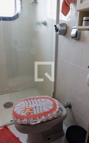 Apartamento à venda com 138m², 4 quartos e 2 vagas Apartamento à venda com 138m², 4 quartos e 2 vagasBanheiro da Suíte 3