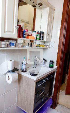 Apartamento à venda com 138m², 4 quartos e 2 vagas Apartamento à venda com 138m², 4 quartos e 2 vagasBanheiro da Suíte 3