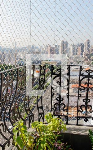 Apartamento à venda com 138m², 4 quartos e 2 vagas Apartamento à venda com 138m², 4 quartos e 2 vagasSacada