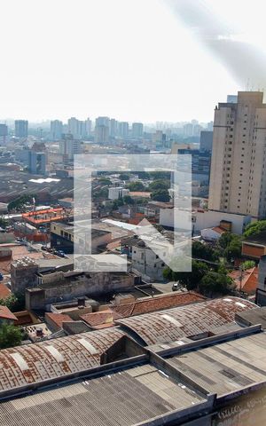 Apartamento à venda com 138m², 4 quartos e 2 vagas Apartamento à venda com 138m², 4 quartos e 2 vagasVista da Sacada