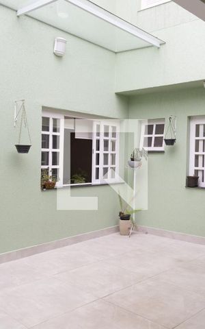 Casa à venda com 350m², 4 quartos e 3 vagasChurrasqueira
