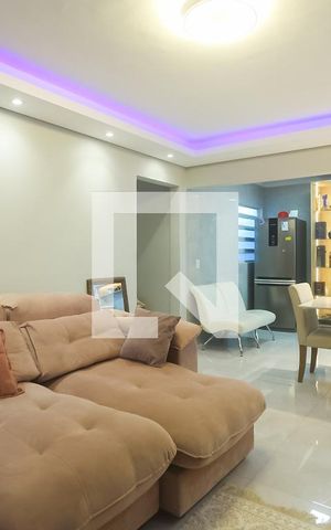 Apartamento à venda com 90m², 3 quartos e 1 vaga Apartamento à venda com 90m², 3 quartos e 1 vagaSala