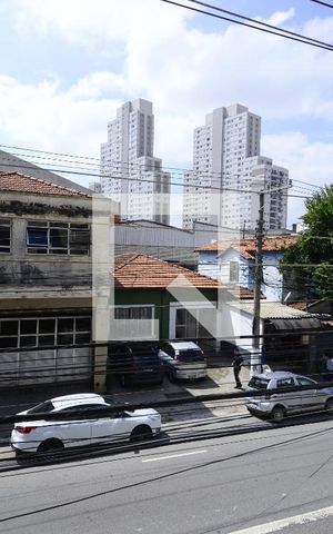 Casa à venda com 250m², 3 quartos e 1 vagaVista