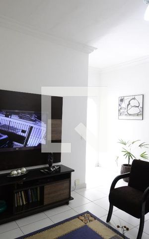 Casa à venda com 250m², 3 quartos e 1 vagaSala