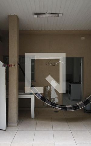 Casa à venda com 250m², 3 quartos e 1 vagaQuintal Casa 2