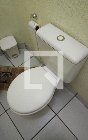 Casa à venda com 250m², 3 quartos e 1 vagaLavabo Casa 2
