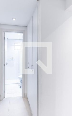 Apartamento à venda com 85m², 3 quartos e 2 vagas Apartamento à venda com 85m², 3 quartos e 2 vagasCorredor