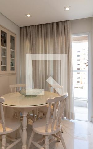 Apartamento à venda com 44m², 1 quarto e 2 vagasSala de Jantar