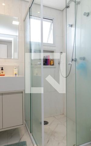 Apartamento à venda com 44m², 1 quarto e 2 vagasBanheiro da Suíte