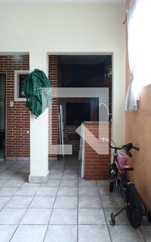 Casa à venda com 246m², 3 quartos e 3 vagasVaranda gourmet