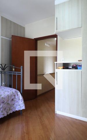 Casa à venda com 246m², 3 quartos e 3 vagasSuíte 1