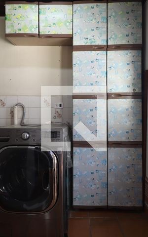 Casa à venda com 246m², 3 quartos e 3 vagasLavanderia