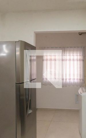 Casa de condomínio à venda com 90m², 3 quartos e 3 vagas Casa de condomínio à venda com 90m², 3 quartos e 3 vagasCozinha