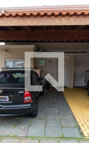 Casa de condomínio à venda com 90m², 3 quartos e 3 vagas Casa de condomínio à venda com 90m², 3 quartos e 3 vagasGaragem
