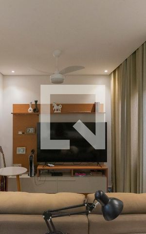 Casa de condomínio à venda com 90m², 3 quartos e 3 vagas Casa de condomínio à venda com 90m², 3 quartos e 3 vagasSala