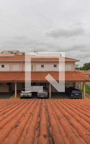 Casa de condomínio à venda com 90m², 3 quartos e 3 vagas Casa de condomínio à venda com 90m², 3 quartos e 3 vagasVista da Suíte