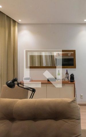 Casa de condomínio à venda com 90m², 3 quartos e 3 vagas Casa de condomínio à venda com 90m², 3 quartos e 3 vagasSala