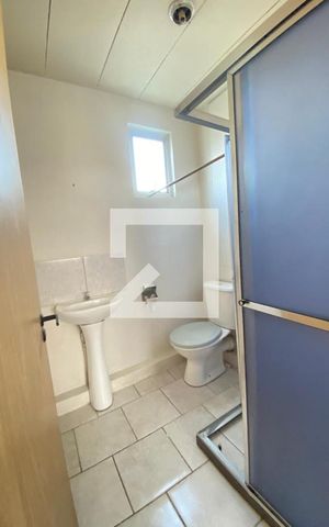 Apartamento para alugar com 32m², 2 quartos e 1 vaga Apartamento para alugar com 32m², 2 quartos e 1 vagaBanheiro