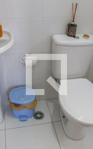 Apartamento à venda com 28m², 1 quarto e sem vaga Apartamento à venda com 28m², 1 quarto e sem vagaBanheiro da Suíte