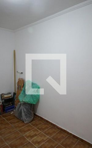 Casa à venda com 350m², 3 quartos e 2 vagas Casa à venda com 350m², 3 quartos e 2 vagasQuarto 2