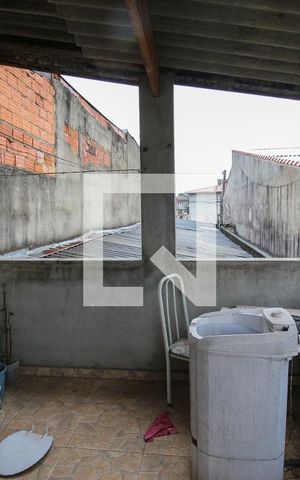 Casa à venda com 350m², 3 quartos e 2 vagas Casa à venda com 350m², 3 quartos e 2 vagasÁrea de Serviço