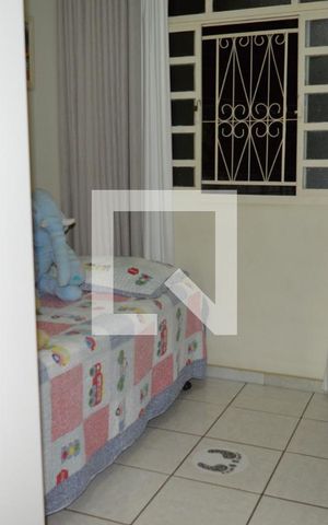 Casa de condomínio à venda com 82m², 3 quartos e 1 vagaQuarto 3