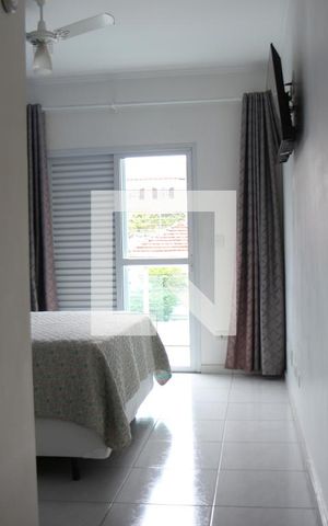 Casa à venda com 275m², 3 quartos e 8 vagasQuarto Suíte
