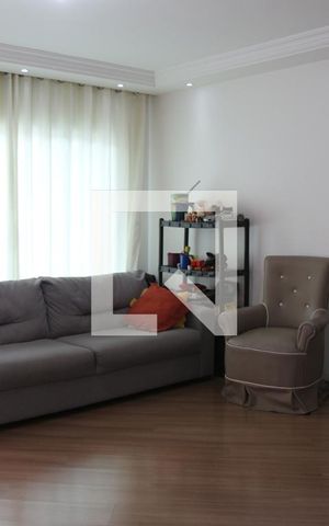 Casa à venda com 275m², 3 quartos e 8 vagasSala