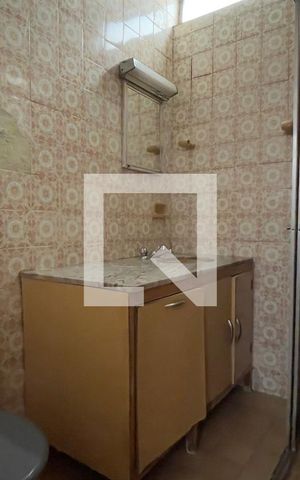 Casa para alugar com 65m², 2 quartos e sem vaga Casa para alugar com 65m², 2 quartos e sem vagaBanheiro