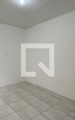 Casa para alugar com 65m², 2 quartos e sem vaga Casa para alugar com 65m², 2 quartos e sem vagaSala
