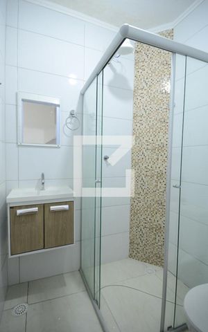 Casa à venda com 80m², 2 quartos e sem vagaBanheiro
