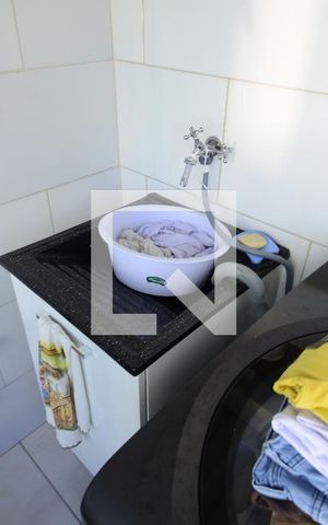 Casa à venda com 80m², 2 quartos e sem vagaÁrea de Serviço Casa 2