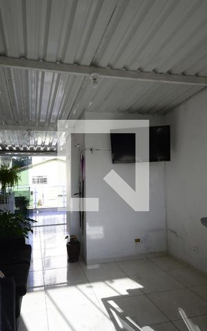 Casa à venda com 80m², 2 quartos e sem vagaÁrea de Serviço Casa 2