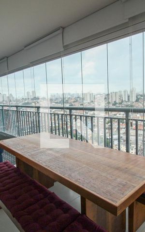 Apartamento à venda com 75m², 2 quartos e 1 vagaVaranda Sala