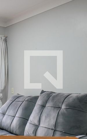 Apartamento à venda com 50m², 2 quartos e 1 vaga Apartamento à venda com 50m², 2 quartos e 1 vagaSala