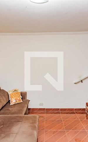 Casa à venda com 100m², 3 quartos e 1 vaga Casa à venda com 100m², 3 quartos e 1 vagaSala