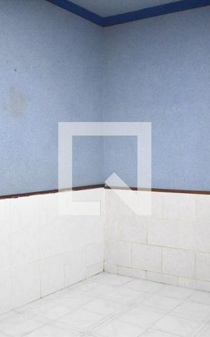 Casa para alugar com 50m², 1 quarto e 1 vagaQuarto