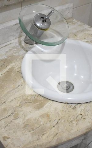 Casa para alugar com 50m², 1 quarto e 1 vagaPia