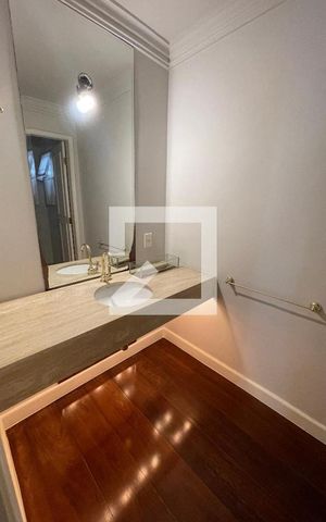 Casa à venda com 400m², 4 quartos e 5 vagas Casa à venda com 400m², 4 quartos e 5 vagasLavabo