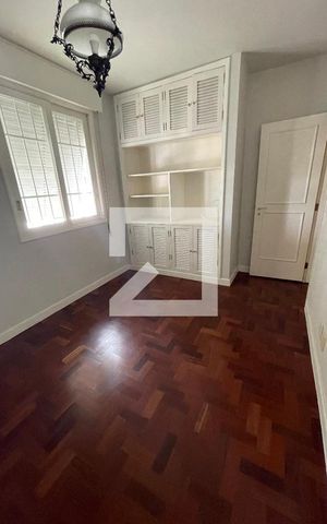 Casa à venda com 400m², 4 quartos e 5 vagas Casa à venda com 400m², 4 quartos e 5 vagasSuíte 3