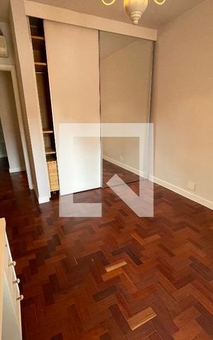 Casa à venda com 400m², 4 quartos e 5 vagas Casa à venda com 400m², 4 quartos e 5 vagasSuíte 2