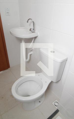 Apartamento para alugar com 47m², 2 quartos e 1 vagaBanheiro Social