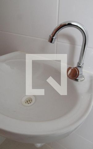 Apartamento para alugar com 47m², 2 quartos e 1 vagaBanheiro Social