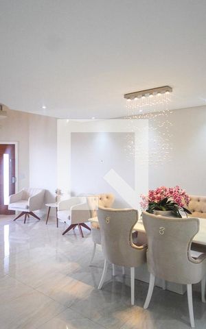 Apartamento para alugar com 258m², 2 quartos e 2 vagas Apartamento para alugar com 258m², 2 quartos e 2 vagasSala