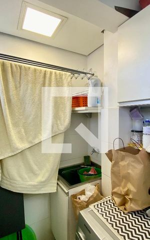 Apartamento à venda com 51m², 2 quartos e 1 vaga Apartamento à venda com 51m², 2 quartos e 1 vagaÁrea de serviço