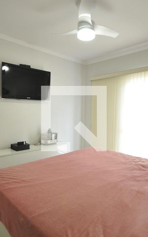 Casa à venda com 200m², 3 quartos e 4 vagasSuíte 1