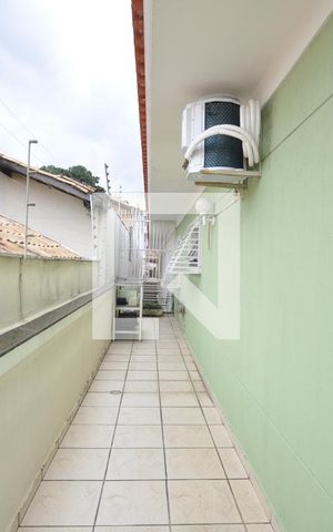 Casa à venda com 200m², 3 quartos e 4 vagasSacada da Suíte 1