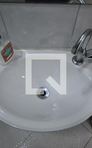 Casa à venda com 200m², 3 quartos e 4 vagasBanheiro de serviço